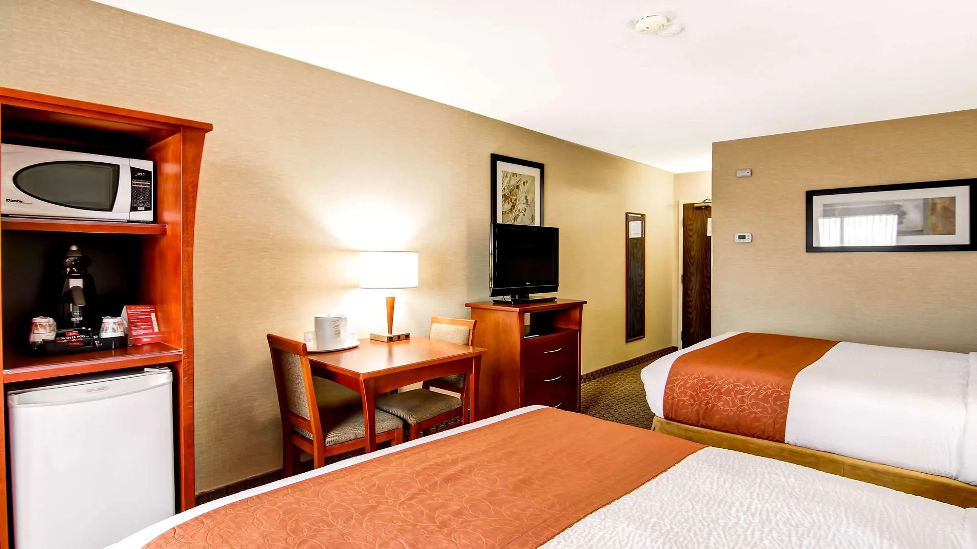 Quality Inn Kitchener 3*,  Canadá