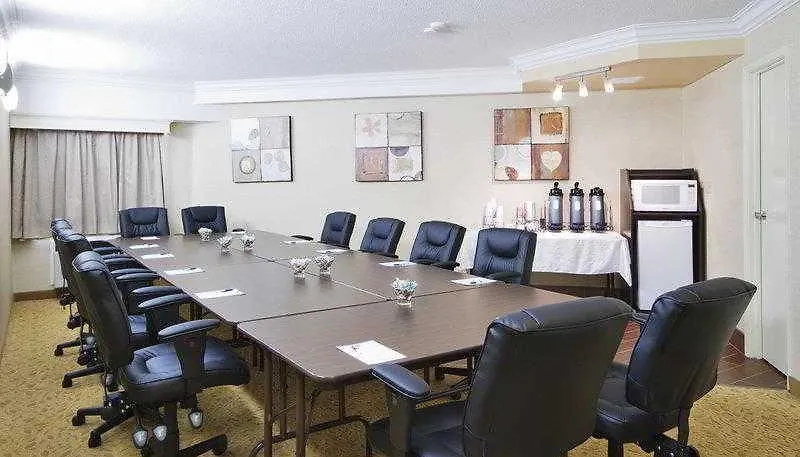 Quality Inn Kitchener Canadá